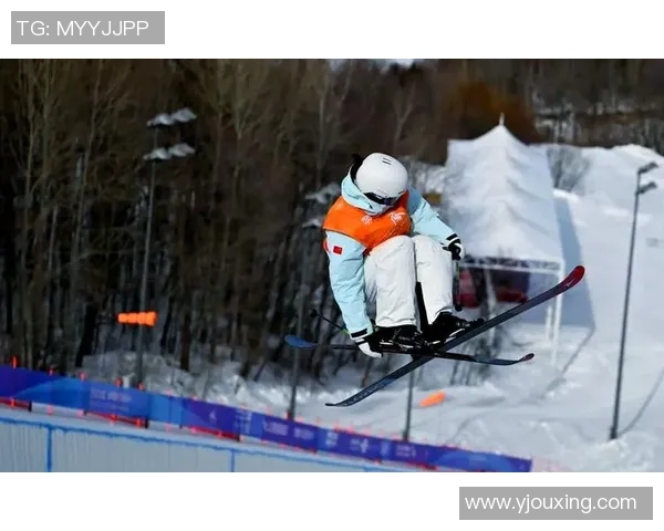 中国自由式滑雪新星训练事故,幸无大碍将重返赛场